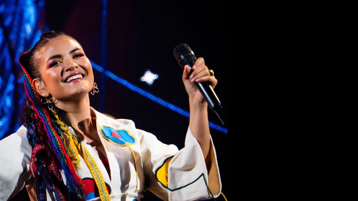 Brenda tiene 29 años.