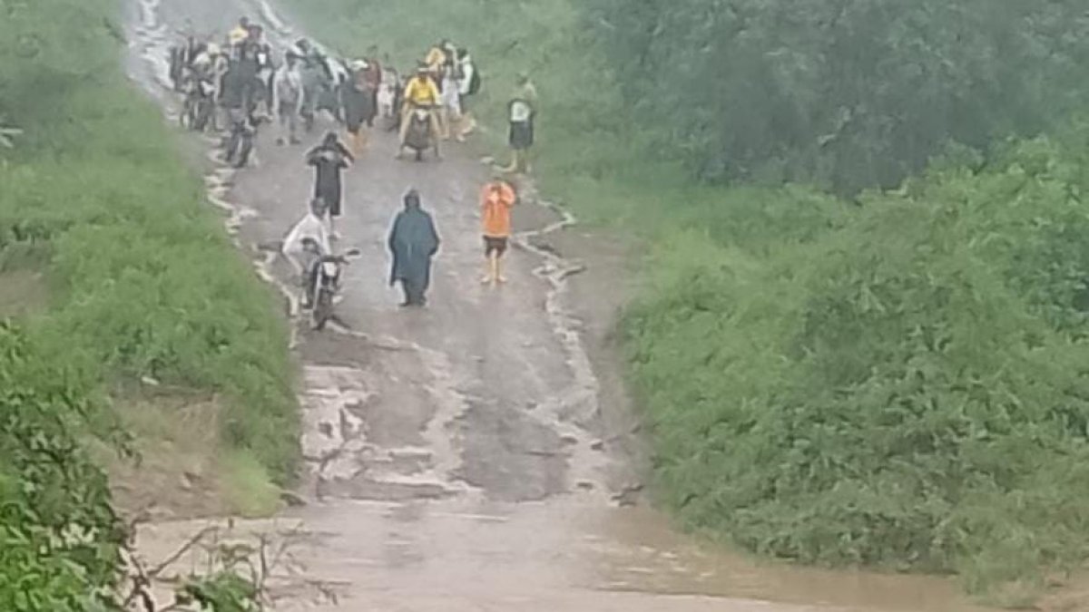 Consecuencias. Inundación en Posorja tras últimas lluvias.