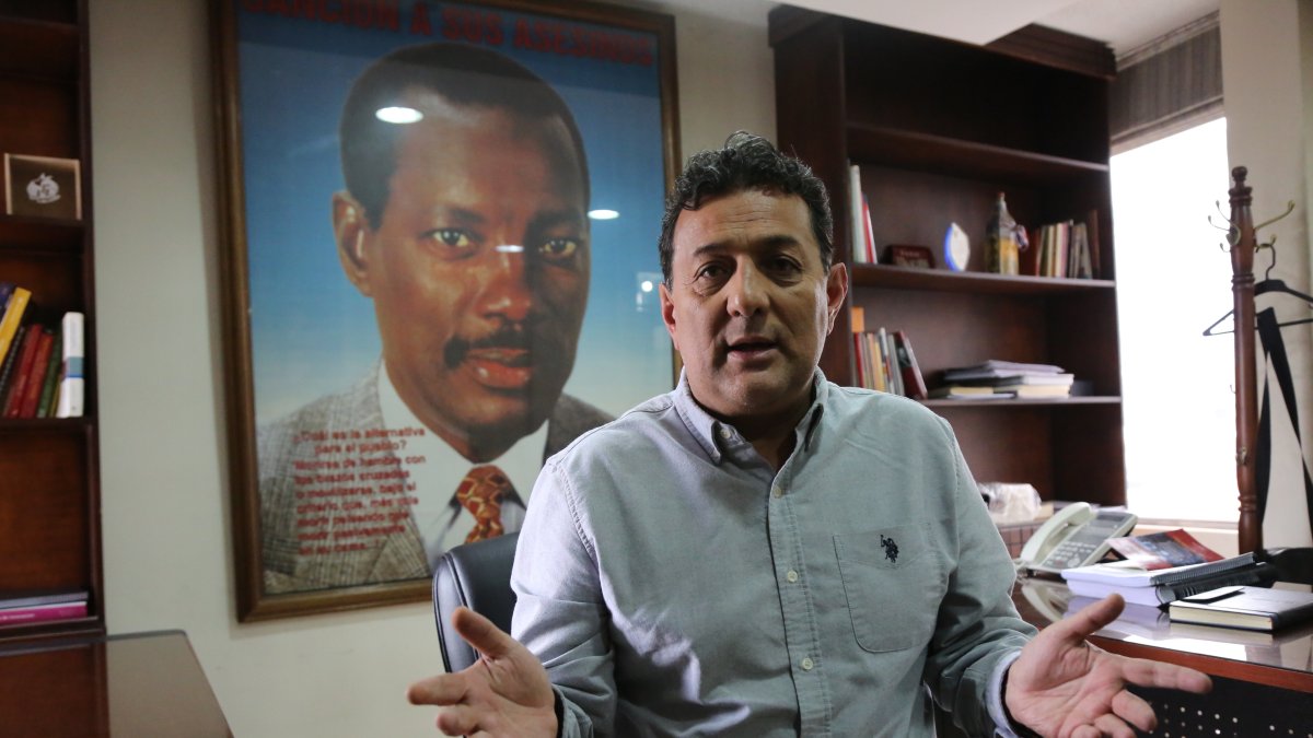 Geovanni Atarihuana es director nacional del partido Unidad Popular y exasambleísta constituyente de Montecristi, en 2008.