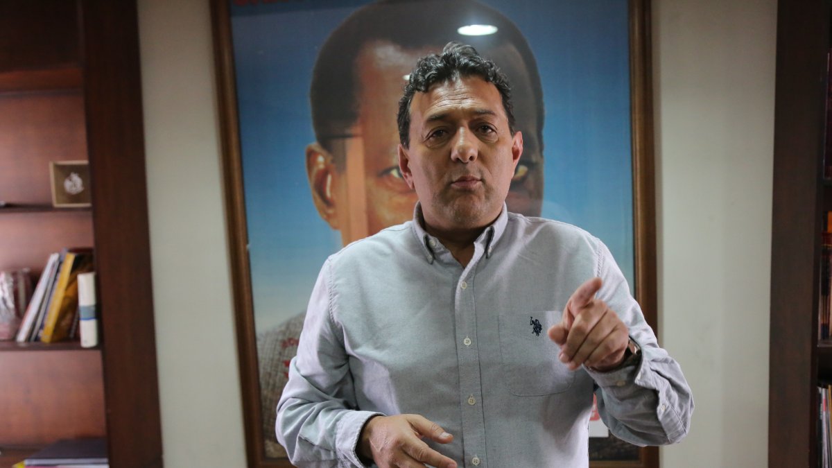 Francisco Egas anunció que la FEF asumirá los gastos logísticos de las formativas.