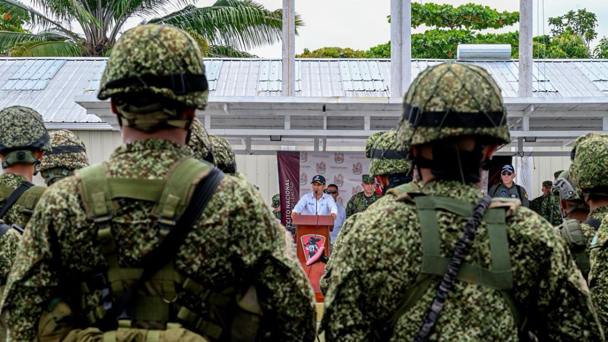 El anuncio sobre las operaciones conjuntas fue hecho por el ministro de Defensa colombiano, Pedro Sánchez.