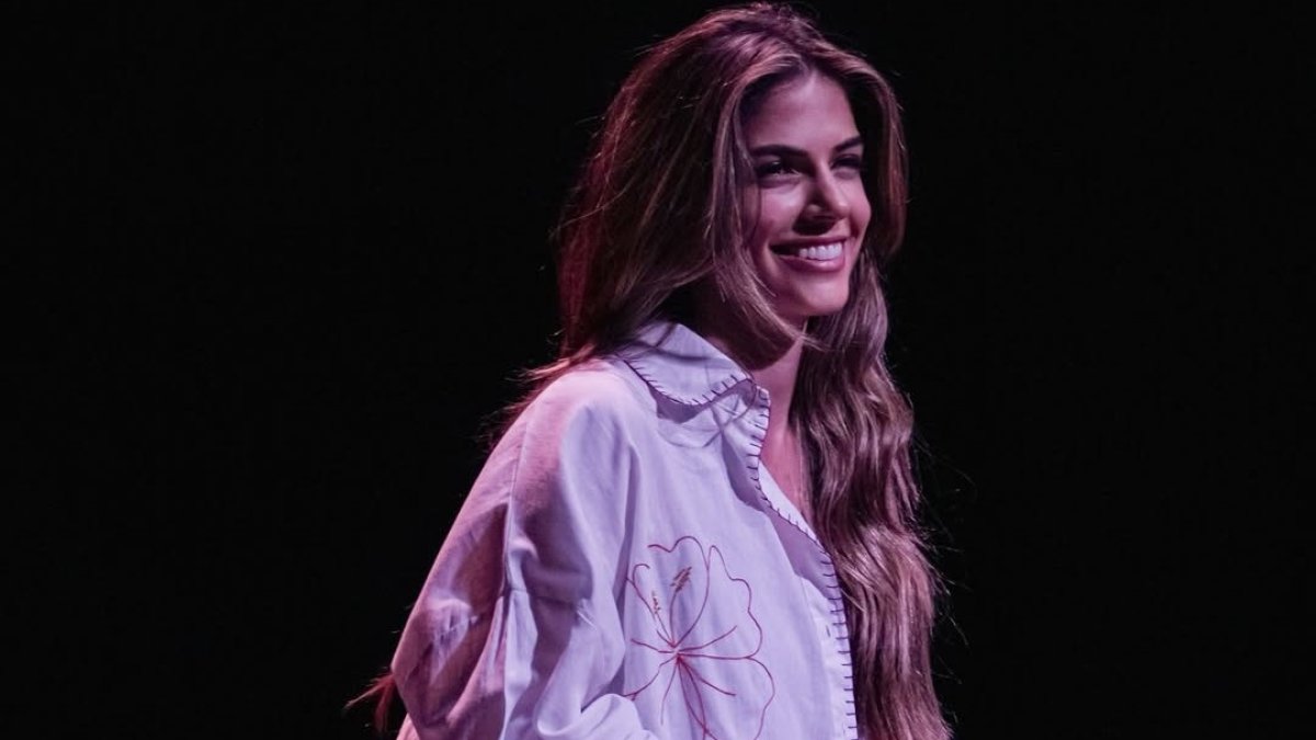 Stephanie Cayo, actriz y cantante peruana.