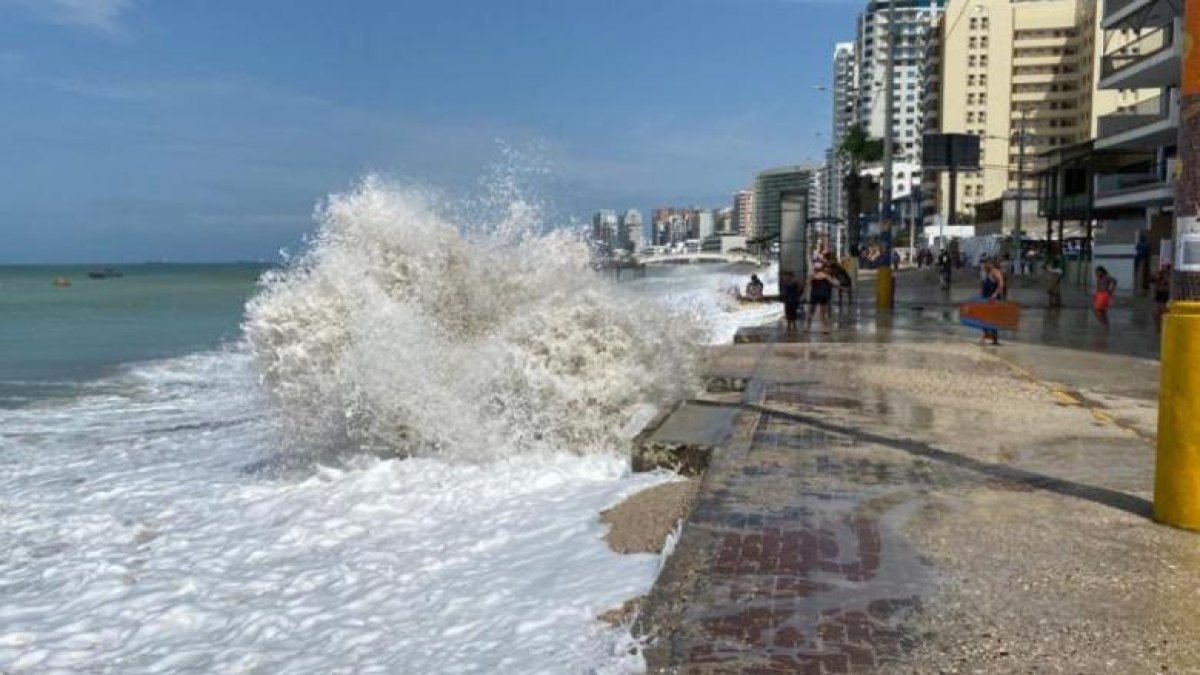 Olas del Sur del Pacífico elevarán la energía del mar en la costa continental e insular.