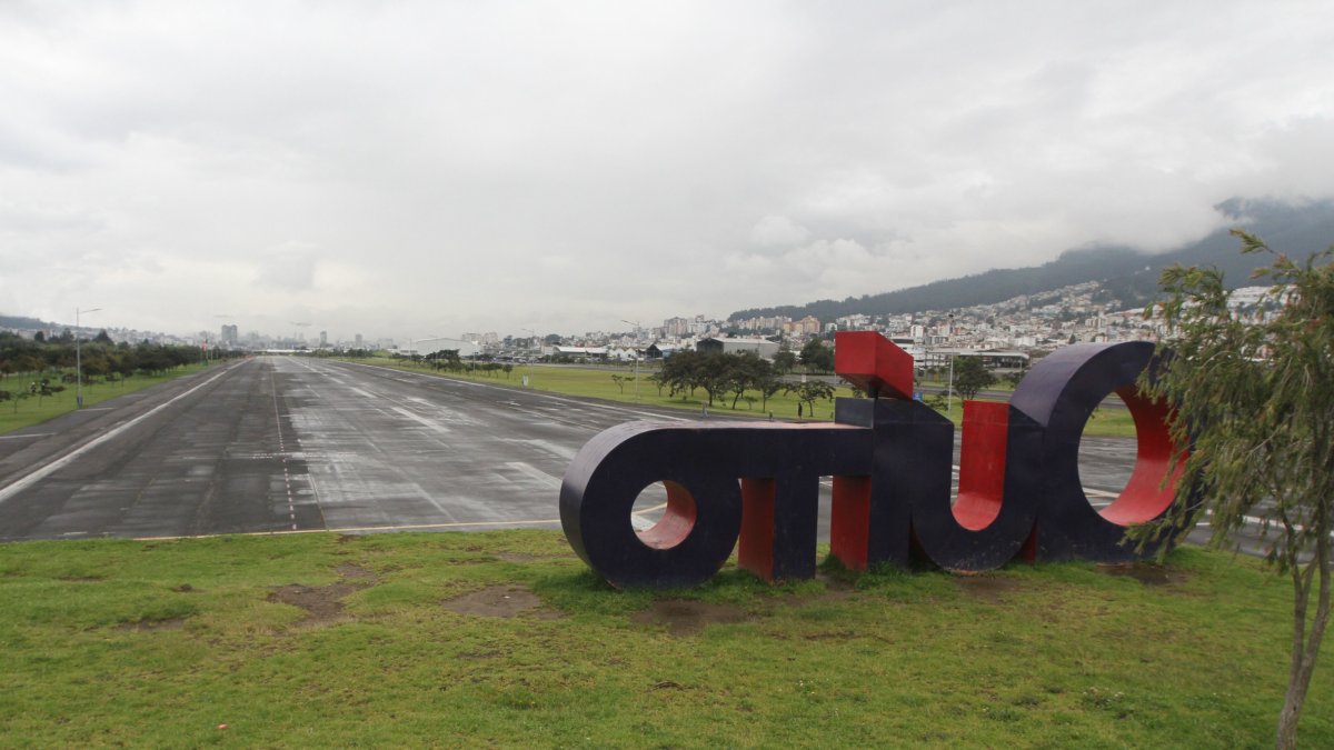 Testigos aseguraron que el hombre se desplomó mientras estaba en su bicicleta en el Parque Bicentenario.