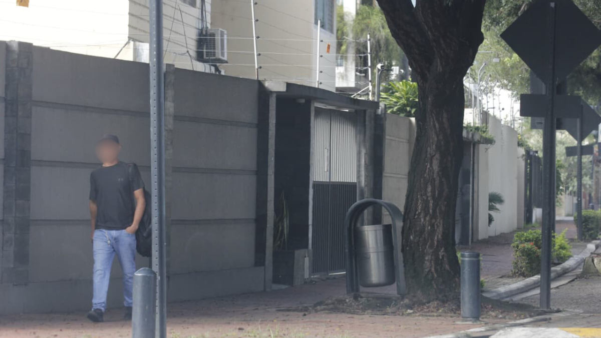 Policía acudió a la avenida Tercera, en Ceibos, tras un robo que terminó en balacera.