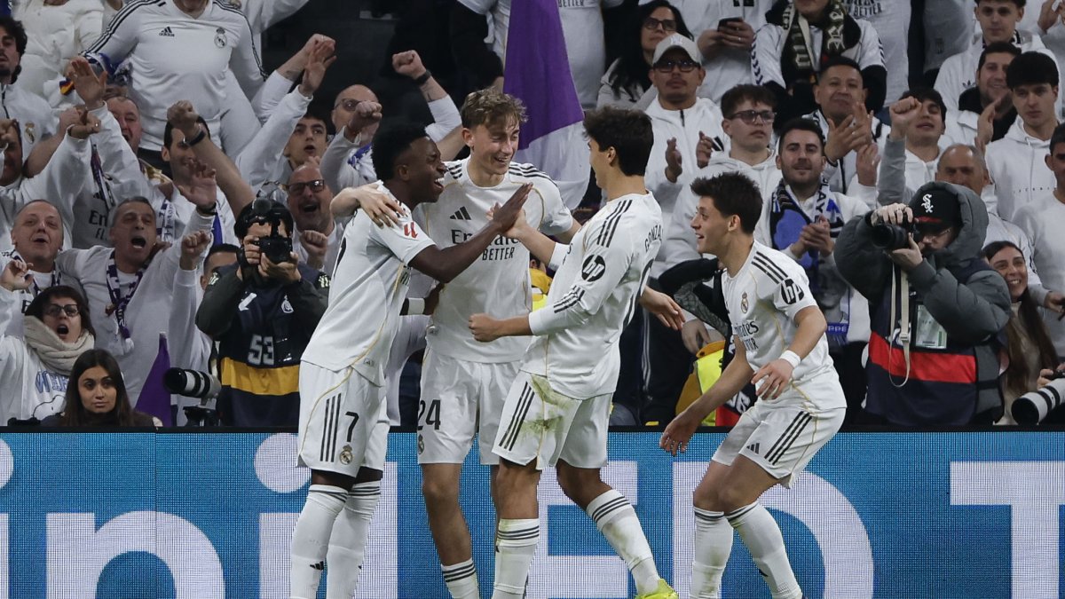 Real Madrid pelea por el liderato de LaLiga 2025-26.