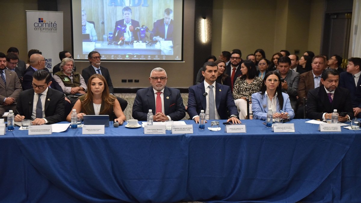 Empresarios de Ecuador y Colombia detallaron los efectos de la imposición de aranceles entre ambas naciones.