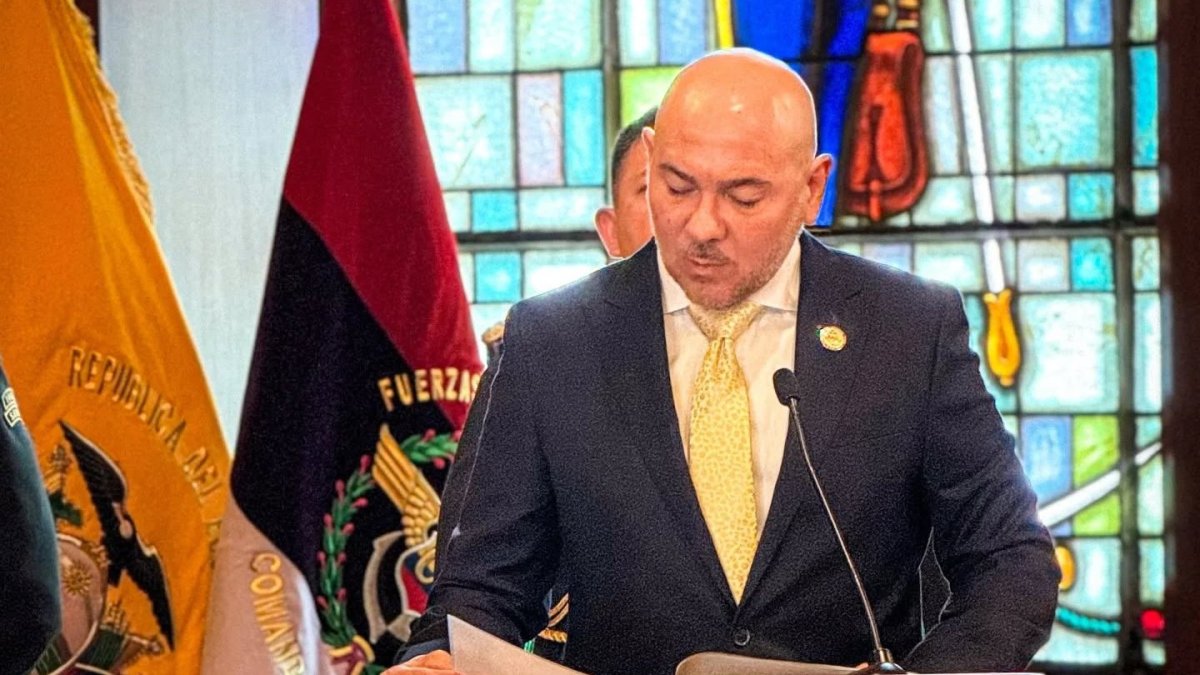 La asambleísta Mónica Palacios dijo que presentará una solicitud de juicio político en contra del ministro de Defensa, Gian Carlo Loffredo, por el caso de los niños de Las Malvinas.