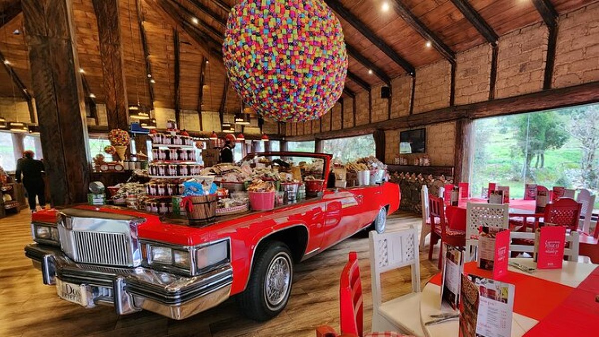 El crecimiento de la firma llegó en 2022, cuando abrió su primera cafetería fuera del Cajas, en el Centro Histórico de Cuenca.