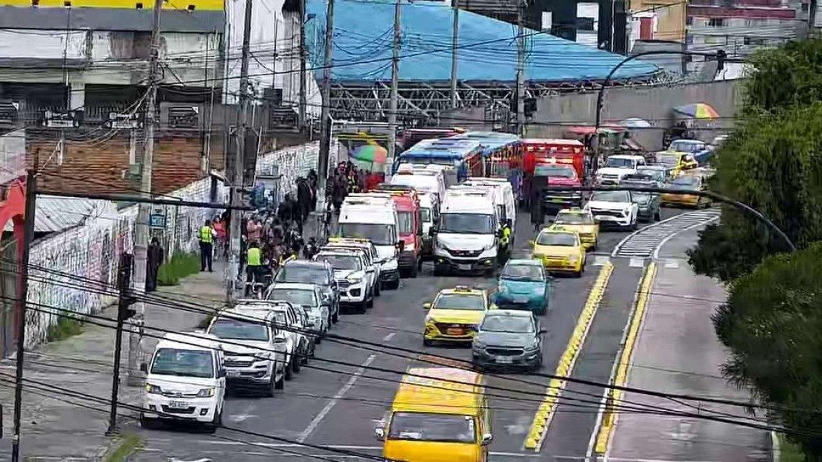 Nueve personas resultaron heridas por un accidente de tránsito entre dos buses, este 23 de febrero de 2026.