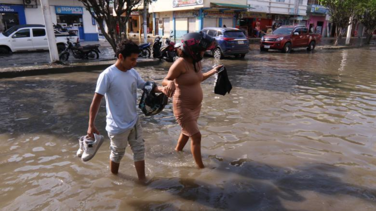 Ecuador declaró la emergencia nacional debido al nivel de impacto generado por las prolongadas precipitaciones.