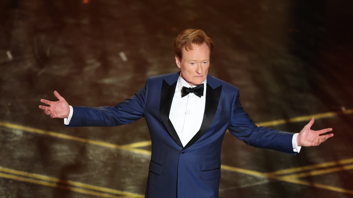 Fotografía de Conan O'Brien durante la ceremonia 98 de los Premios de la Academia en el Dolby Theatre de Los Ángeles, California.