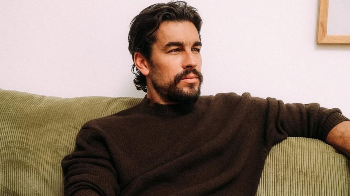 Mario Casas reflexiona sobre sus inicios