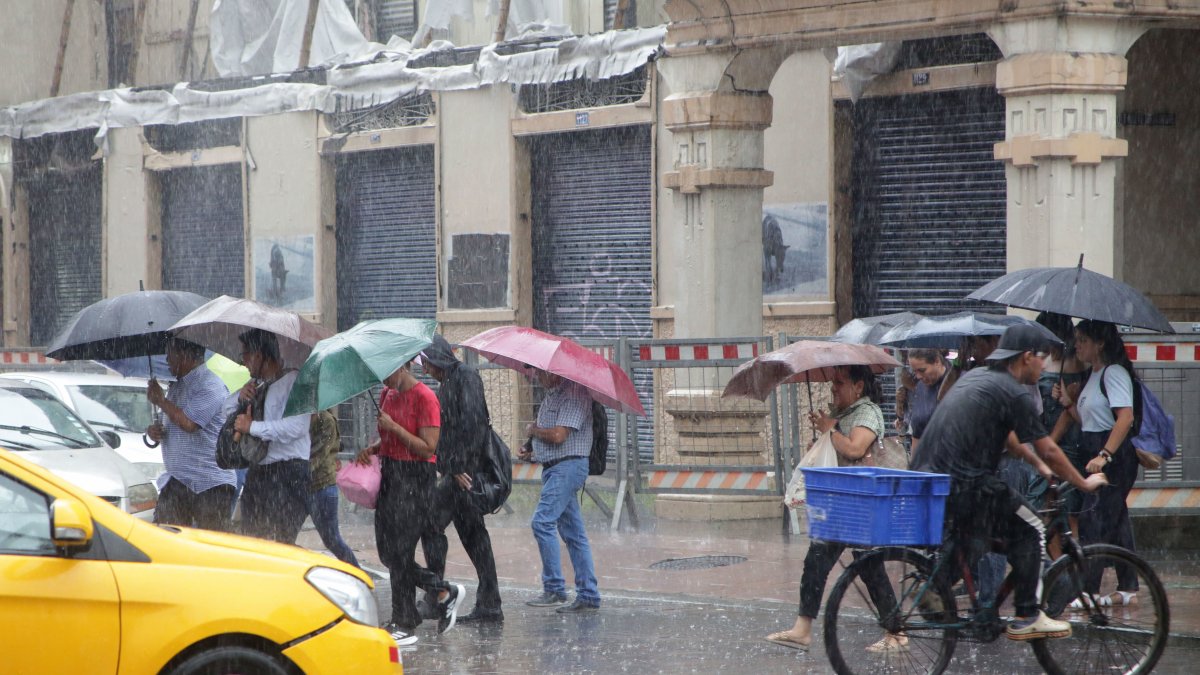 Los últimos días han sido de lluvias intensas en Guayaquil y cantones de Guayas como Durán y Milagro.