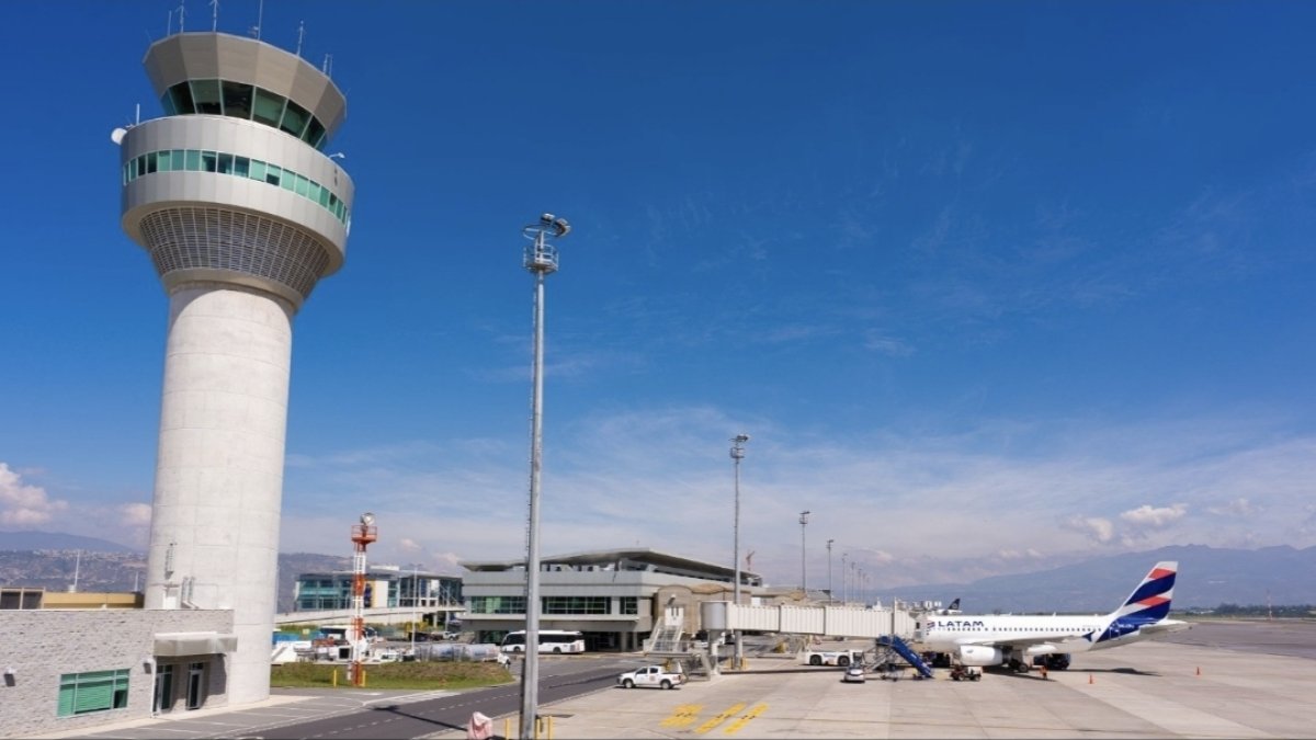 El aeropuerto de Quito y el de Guayaquil serán de los perjudicados.