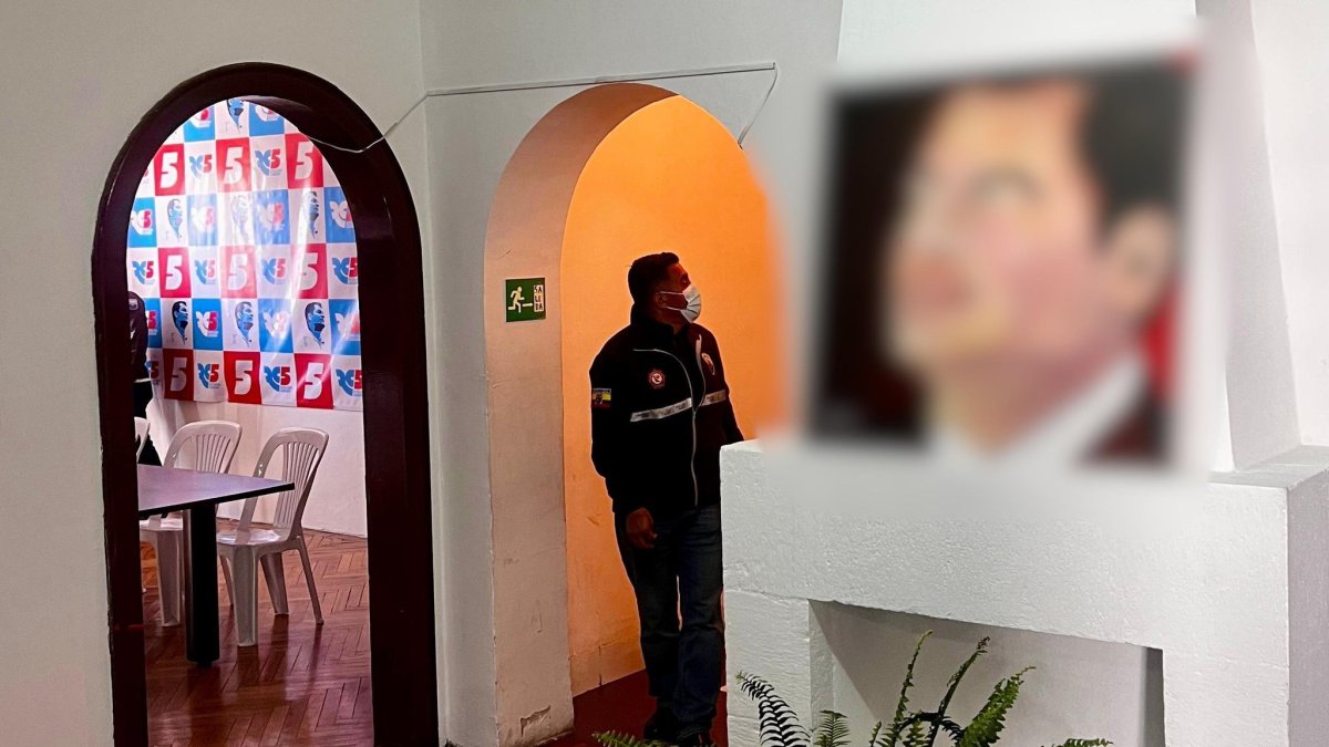 La Fiscalía y Policía Nacional llevaron adelante el allanamiento en Quito.