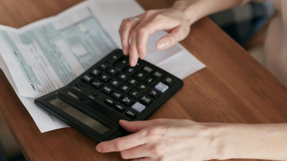 Personas con deudas podrán revisar su historial crediticio en línea con su cédula.