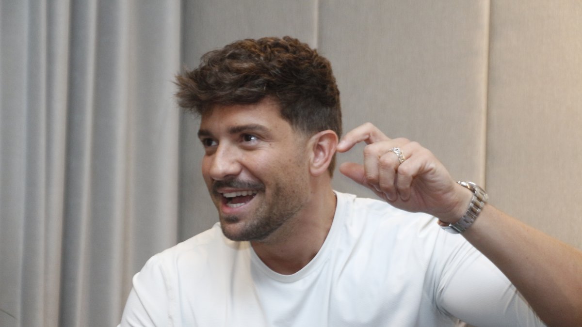 Pablo Alborán conversa con EXPRESIONES.