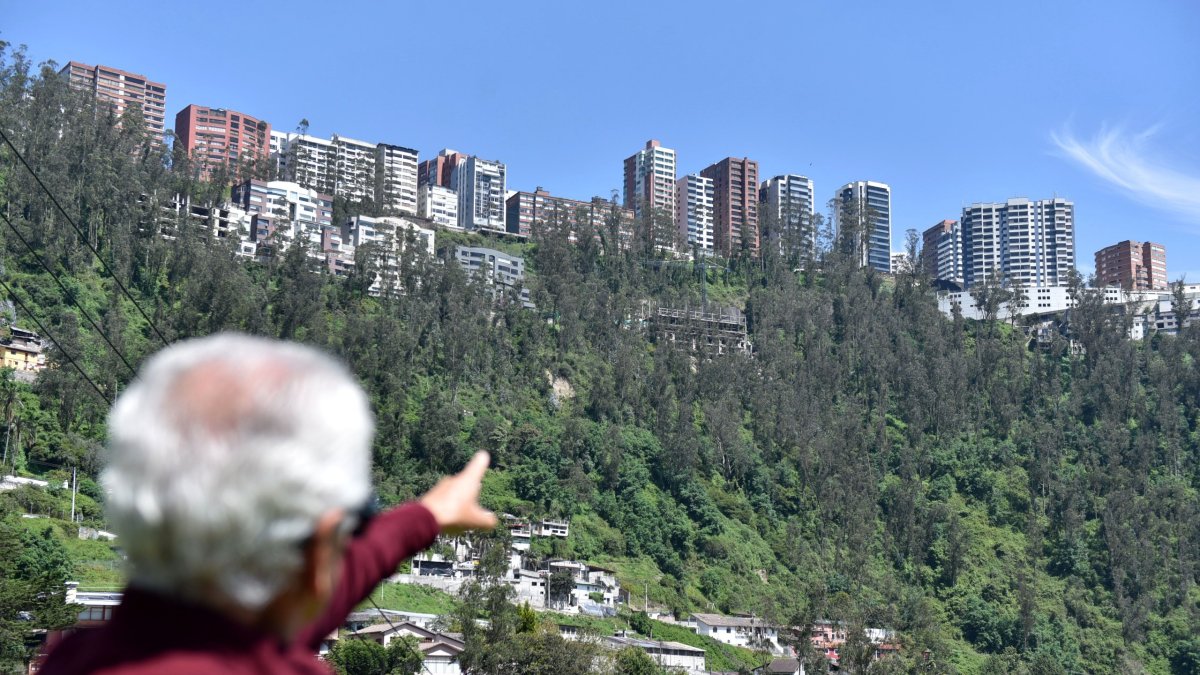 Preocupación. Construcción en ladera mantiene en alerta a moradores de Guápulo