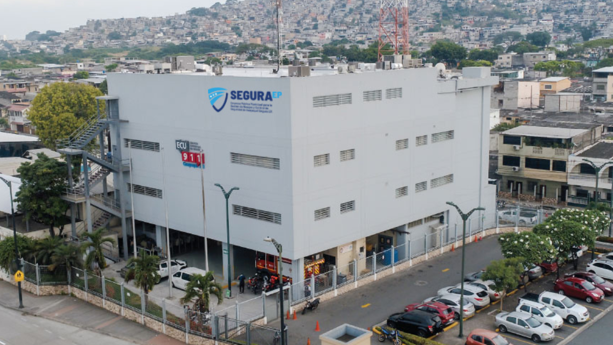 La sede de Segura EP en Guayaquil concentra la coordinación nacional de riesgos y emergencias, clave para fortalecer la seguridad ciudadana.