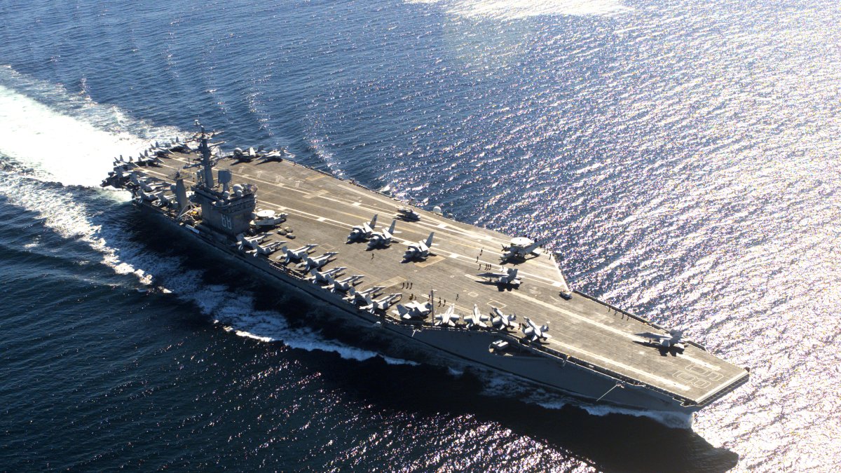 Portaaviones USS Nimitz.