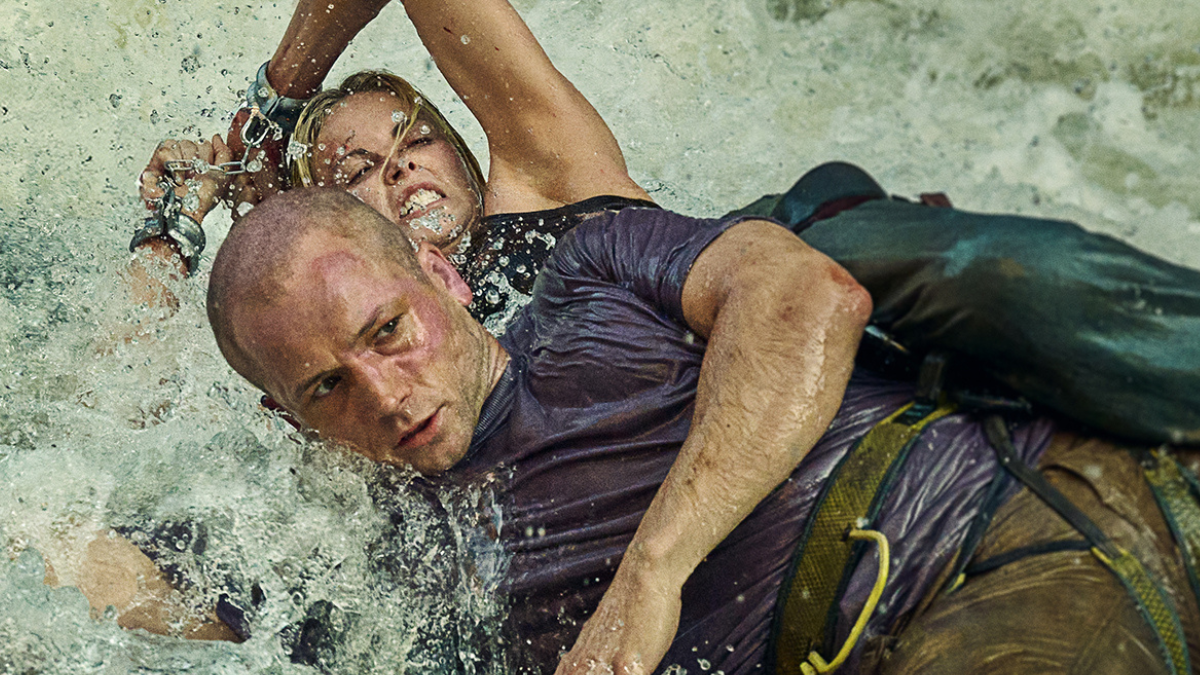 Protagonizada por Charlize Theron, Apex es una historia de supervivencia que sigue a una escaladora que se convierte en el objetivo de un cazador.