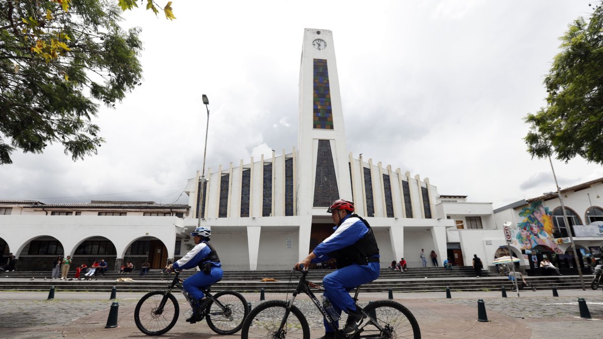 La ruta de los policiclos se inicia en el parque central de Tumbaco, avanza por El Chaquiñán y termina en Cumbayá.