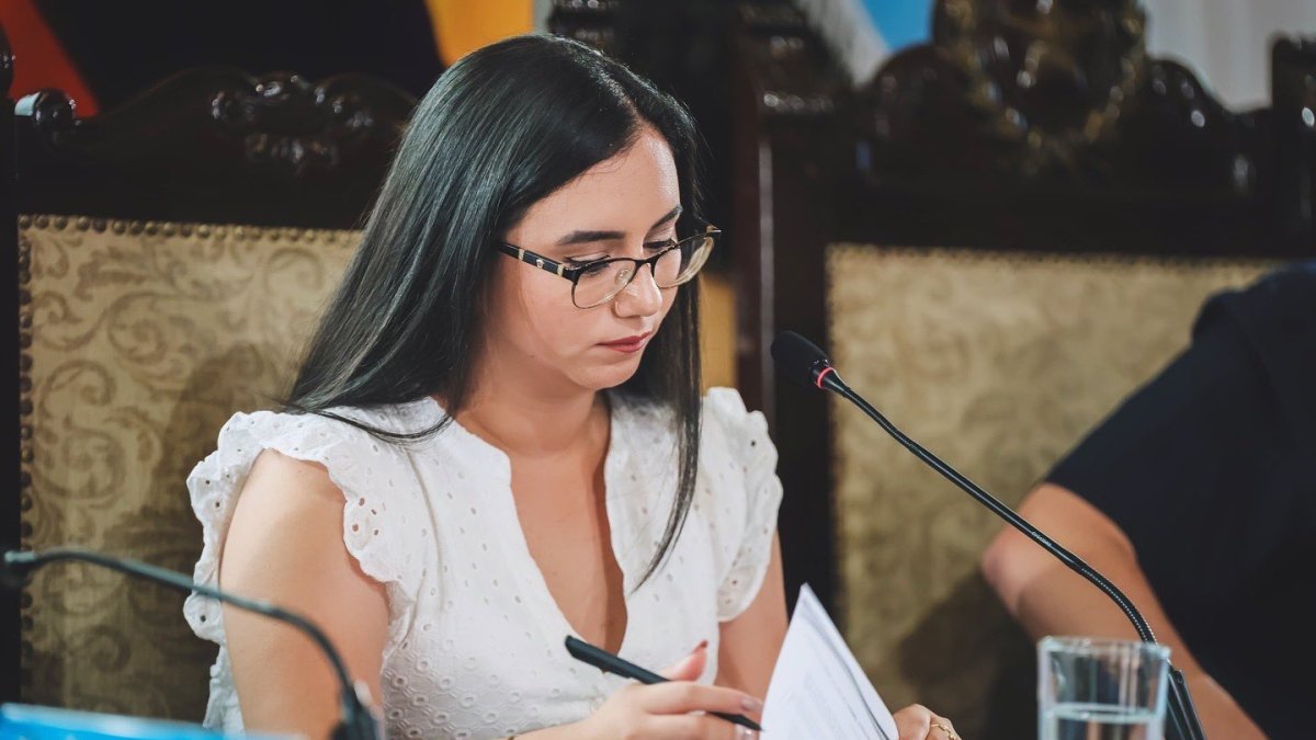 La concejal Blanca López aseguró que las trabas que enfrenta Guayaquil no son una coincidencia, sino parte de una situación que calificó de “sistemática”.