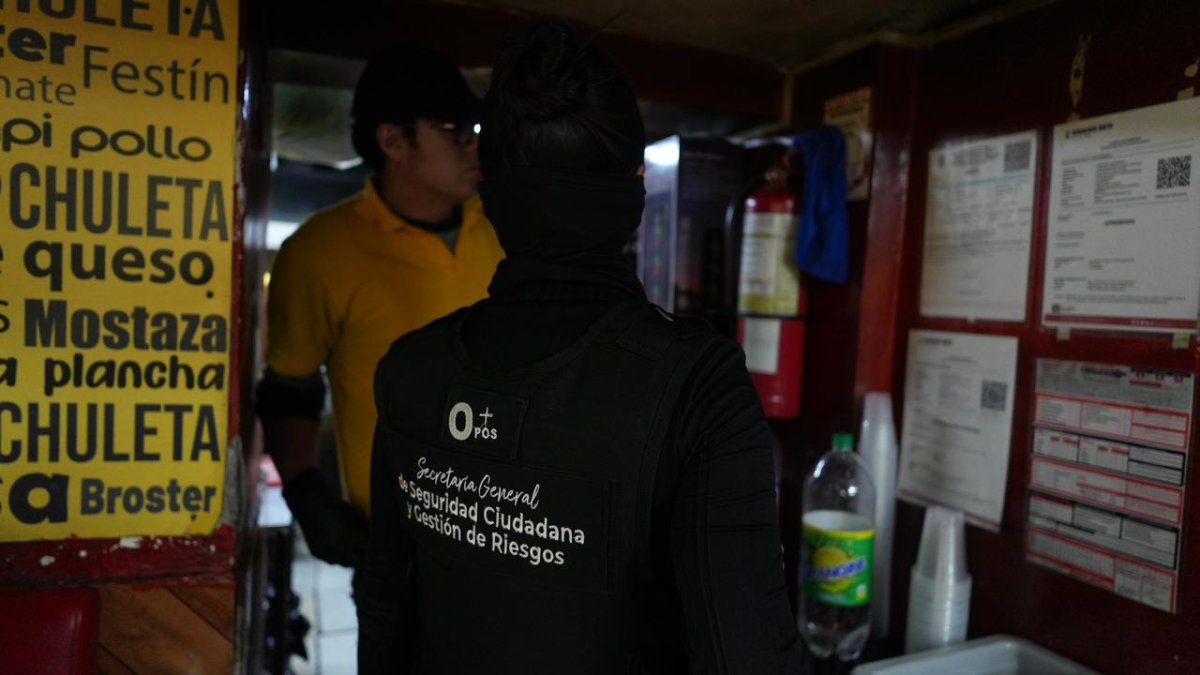 Controles en sectores de Santa Anita y Michelena detectaron menores de edad y varias irregularidades en locales nocturnos en Quito.