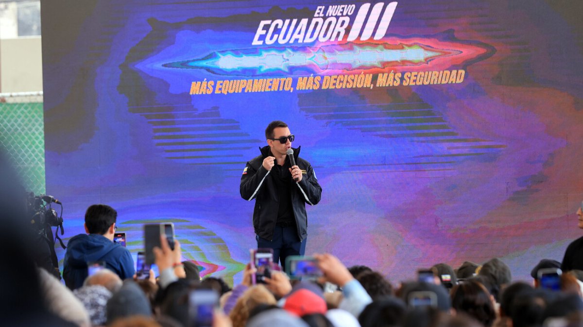 El presidente Daniel Noboa cumplió agenda en el sur de la capital.