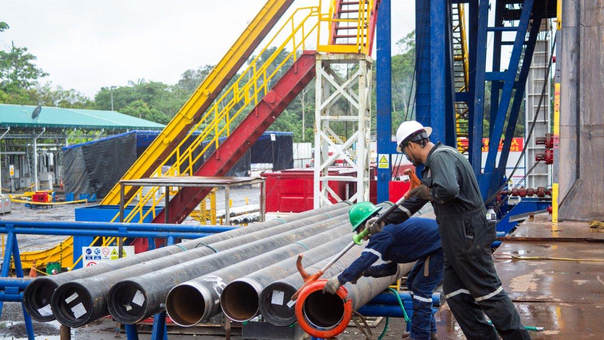 Trabajos que se realiza Petroecuador en el campo Pucuna.