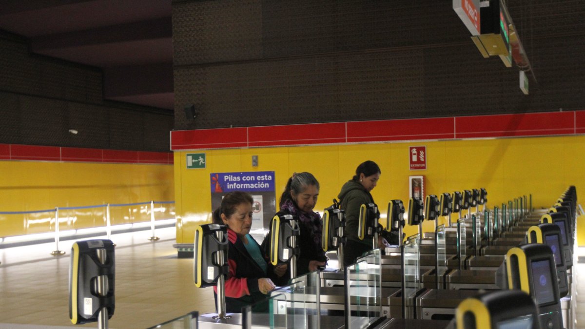 Usuarios del transporte municipal podrán pagar con un sistema unificado el Metro, Trolebús y Ecovía desde abril.