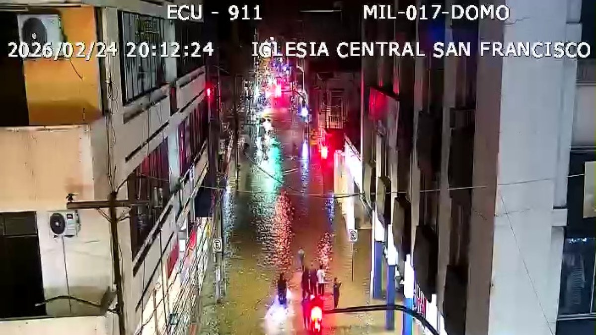 Calles anegadas en Milagro, este 24 de febrero de 2026.