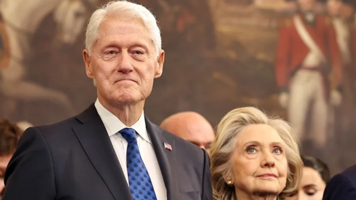 Las audiencias, realizadas en Nueva York, también incluyeron a Hillary Clinton y se centraron en los vínculos de figuras públicas con el financista.