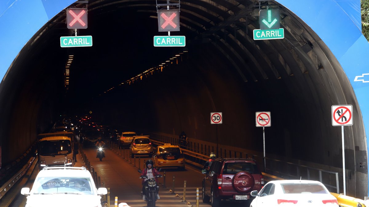 El carril central del túnel Guayasamín funcionará con horarios diferenciados para mejorar la movilidad entre Quito y los valles.