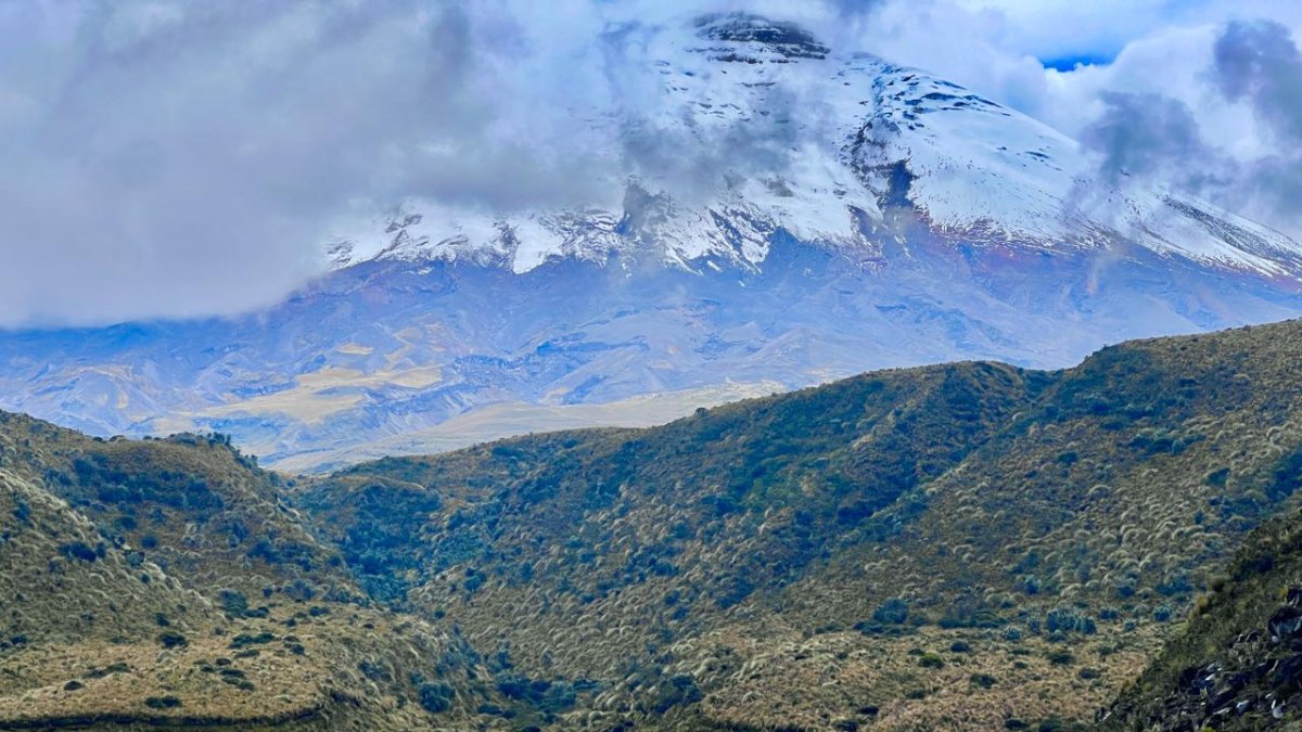 El Parque Nacional Cotopaxi ofrece varias alternativas para el ciclismo recreativo.