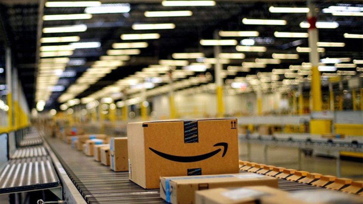 Una de las bodegas de la empresa de comercio en línea Amazon.