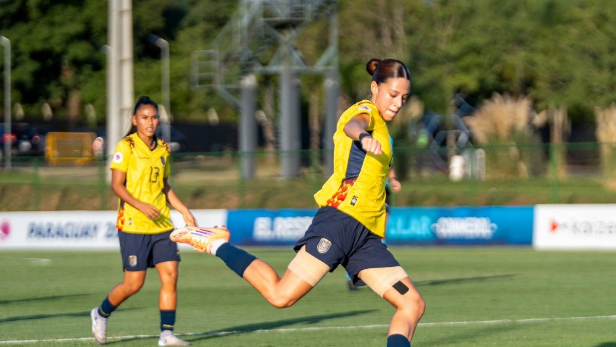 Fiorella Pico también fue mundialista sub-17 en 2024, donde Ecuador alcanzó los cuartos de final.