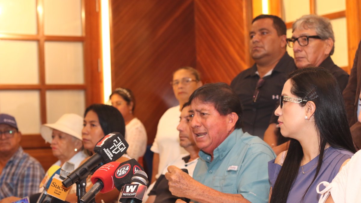 Organizaciones gremiales arroceras, bananera, campesinas, entre otras piden el archivo inmediato de la ley de Desarrollo Agropecuario por riesgos económicos y productivos para el sector.