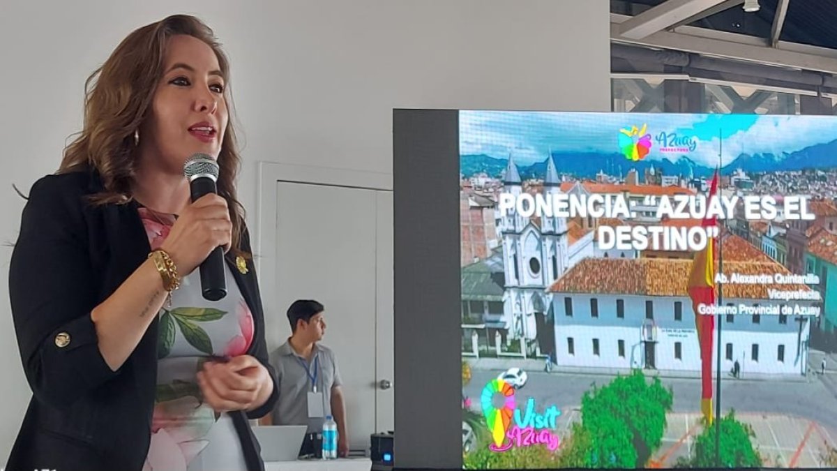 La viceprefecta de Azuay, Alexandra Quintanilla, fue sentenciada a prisión por conducir en estado de embriaguez.