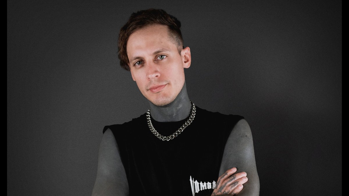 Pablo Holman tiene 37 años.