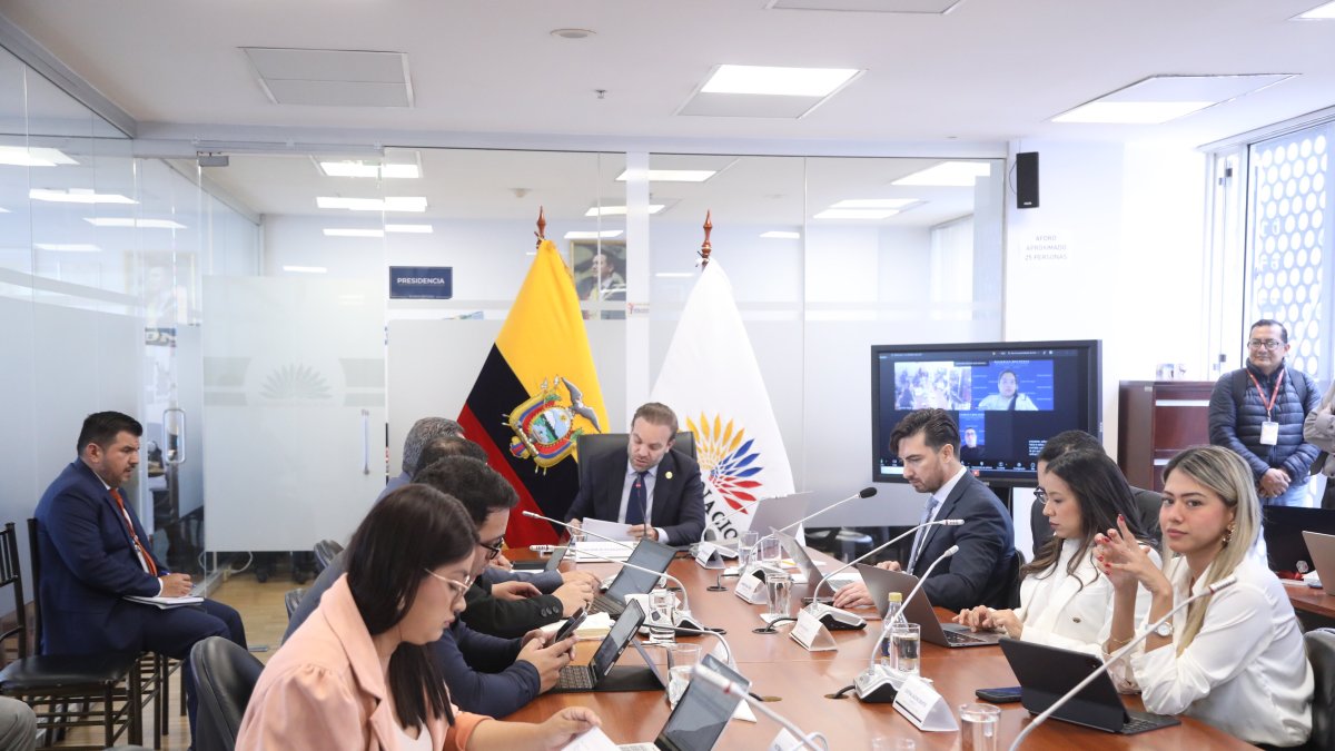 El debate sobre la eutanasia vuelve a instalarse en Ecuador tras la difusión del denominado caso Noelia.