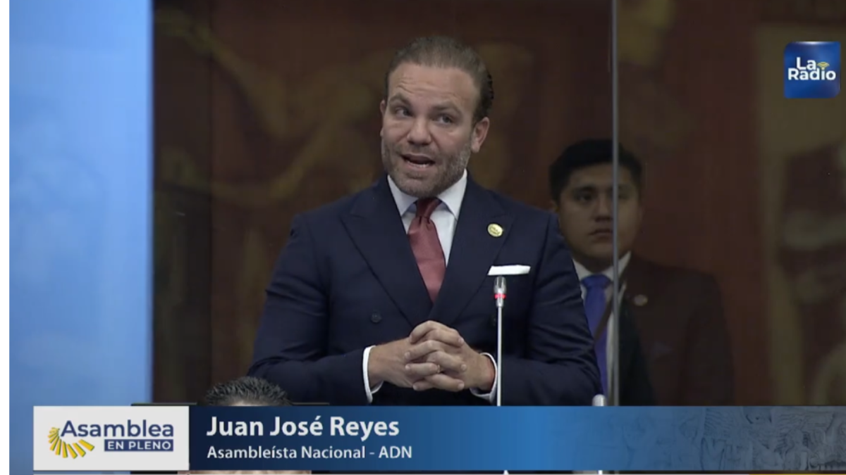 Juan José Reyes presentó el proyecto de Ley Orgánica para regular la eutanasia.