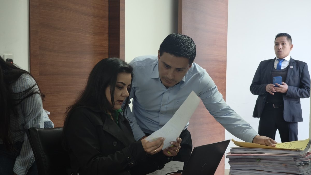 Audiencia de apelación a la prisión preventiva de Aquiles Álvarez fue declarada fallida tras la inasistencia de la Fiscalía General del Estado y la ausencia de justificación del fiscal Dennis Villavicencio.