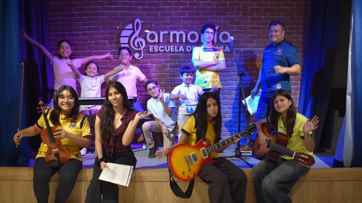 Niños y jóvenes se forman en habilidades musicales