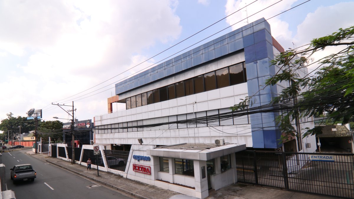Este es el edificio de la sede principal de GRANASA en Guayaquil.