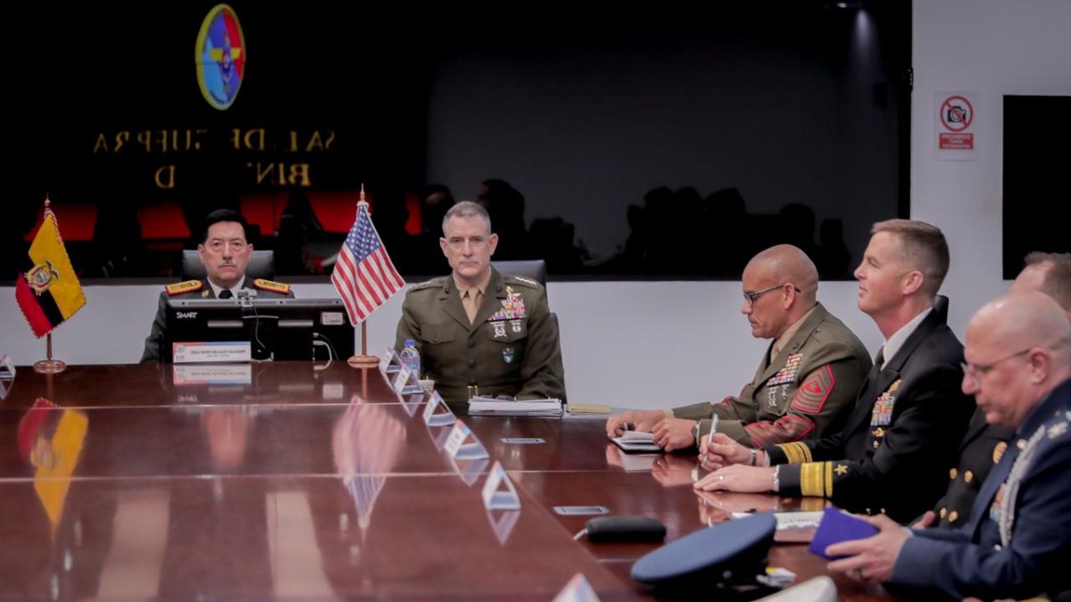 Representantes de las Fuerzas Armadas de Ecuador y Estados Unidos mantuvieron reuniones a inicios de marzo del 2026.