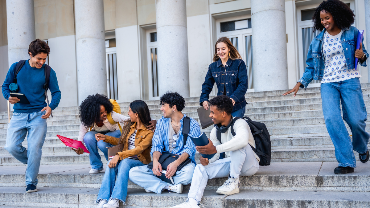 Referencial. Estudiantes se preparan para postular a los más de 141.000 cupos universitarios públicos en 2026.