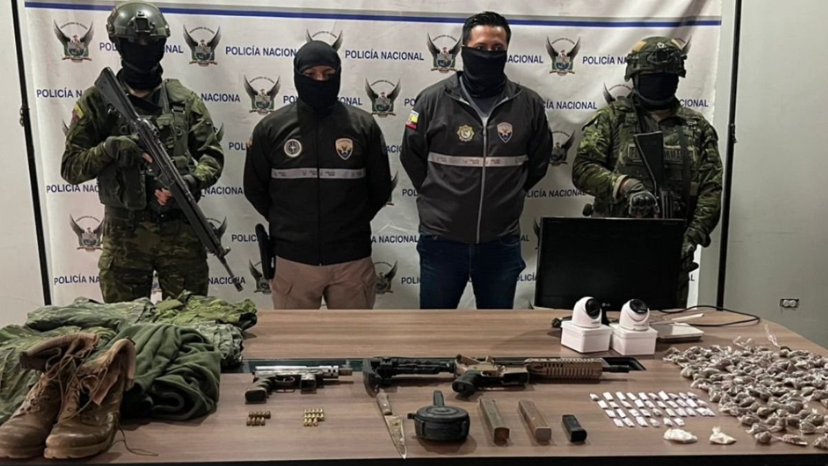 El centro de monitoreo y operaciones del grupo armado organizado Los Lobos.