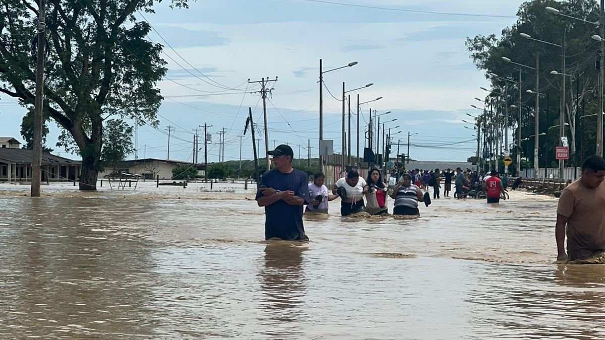 Las intensas lluvias que afectan a Ecuador provocaron la muerte de tres personas entre el lunes 9 de marzo y martes 10 de marzo del 2026.